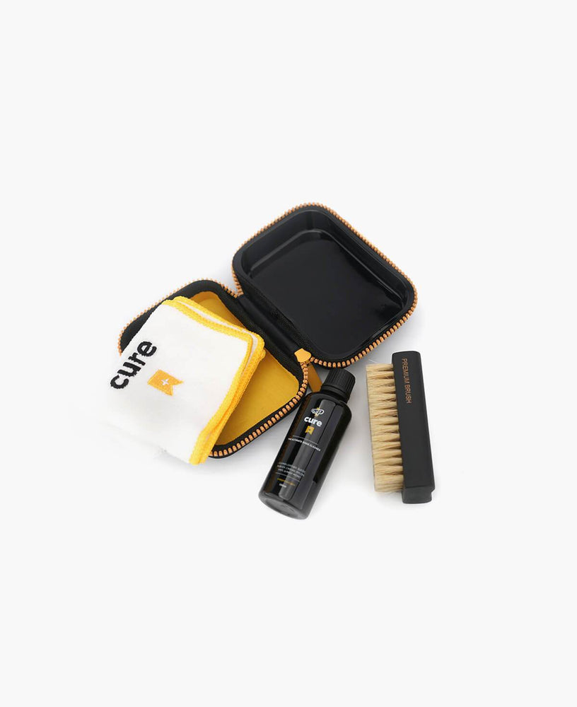 
                  
                    Crep Protect Cure Travel Kit (Horse Hair Material)
                  
                